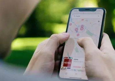 apple advertising maps